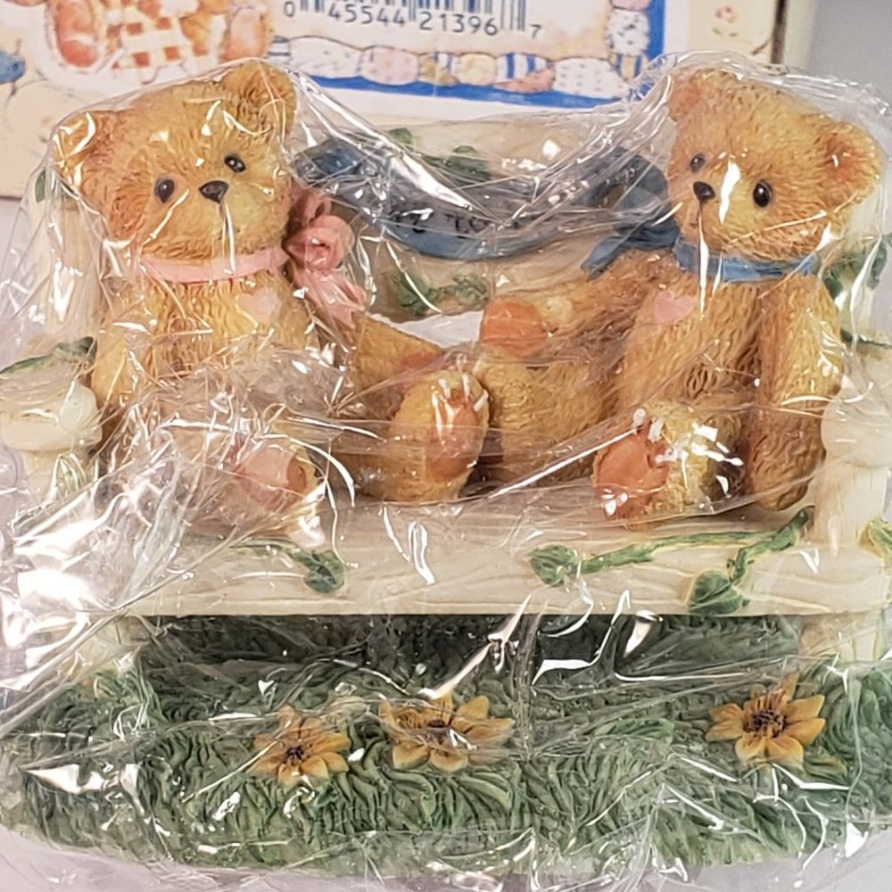 Cherished Teddies CRT240 Two Bears on Bench MINI